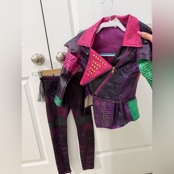 Disney Descendants Mal Kids Costume - Picture 1 of 8